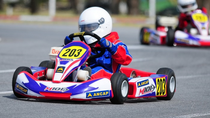 Manuel Lopez . Promocional ANCAP